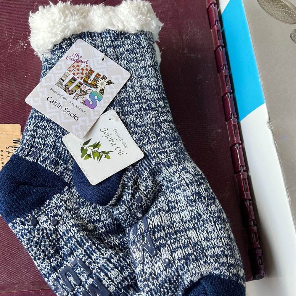 Muk Luks Cabin Socks